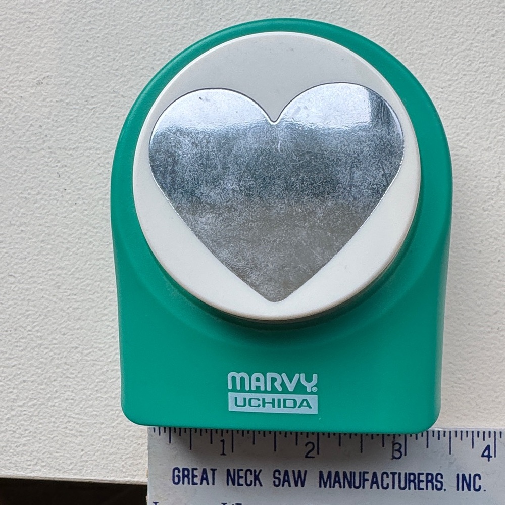 Marvy Uchida Large Heart Punch
